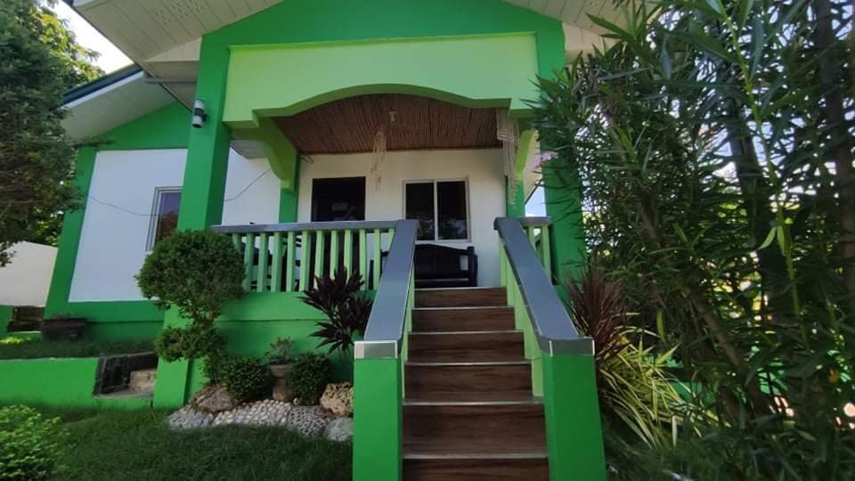 Bungalow In Holidays Beach Resort Bolinao Dış mekan fotoğraf